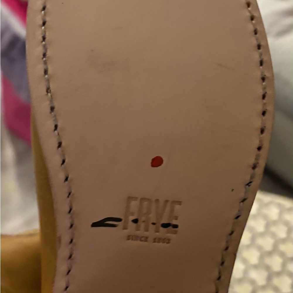 Frye Campus 14L boots - Banana leather - 8.5 - Picture 13 of 16